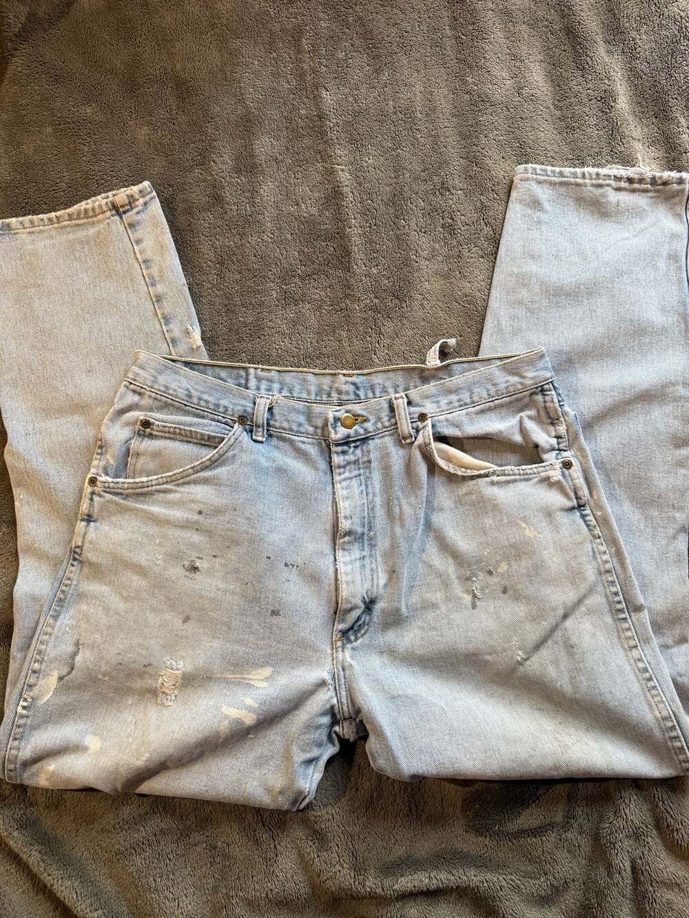 Wrangler Relaxed Fit Distressed Paint Splatter Jeans